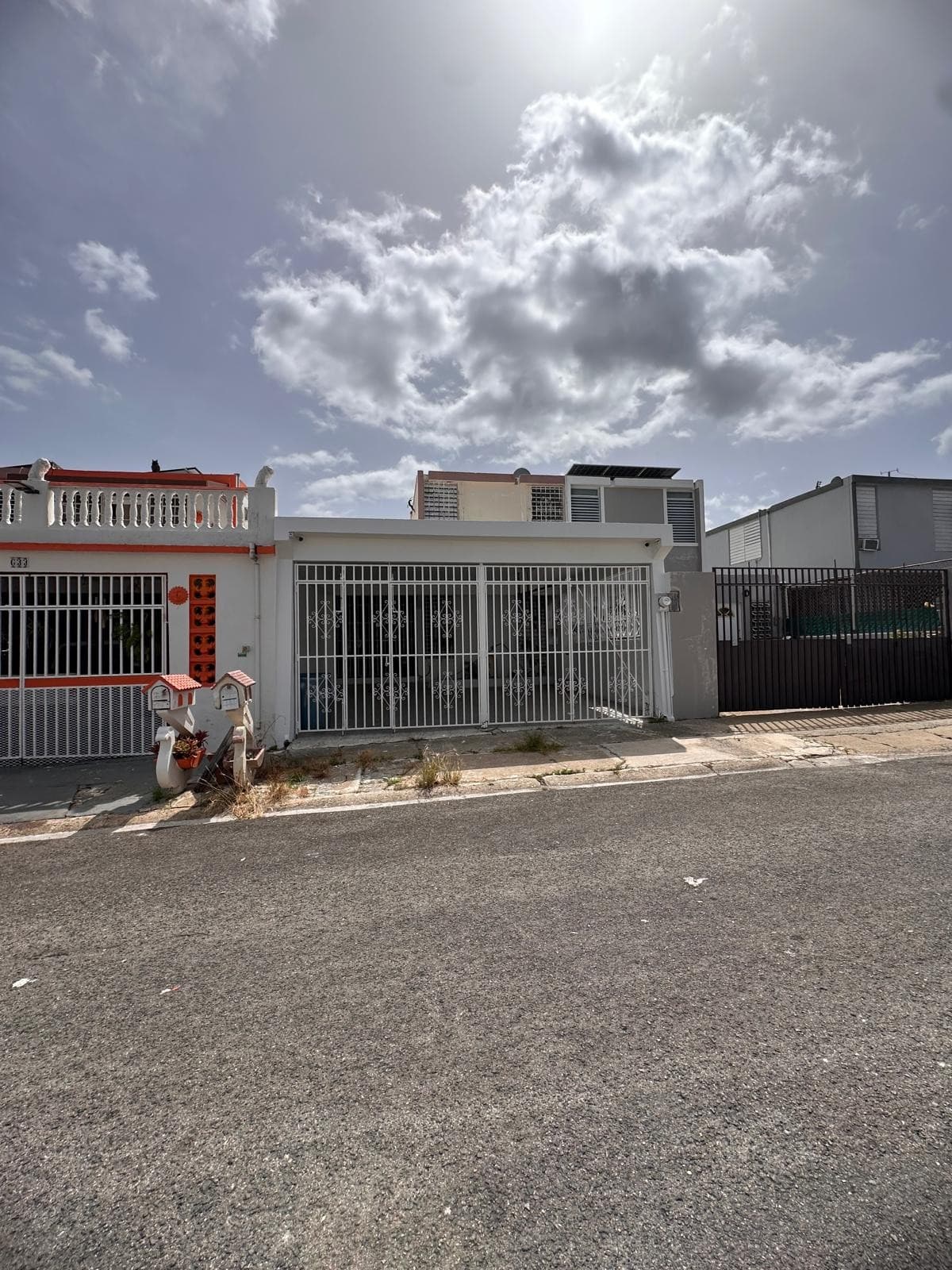¡Gran Oportunidad! Dúplex de 2 Pisos